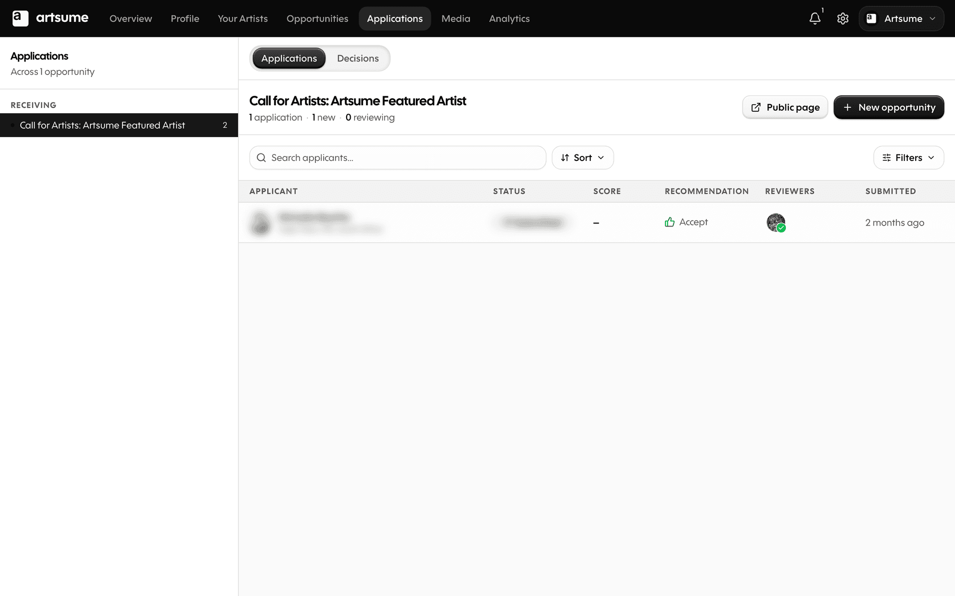 The redesigned Applications page