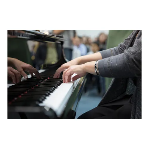 Arts & MusiCom